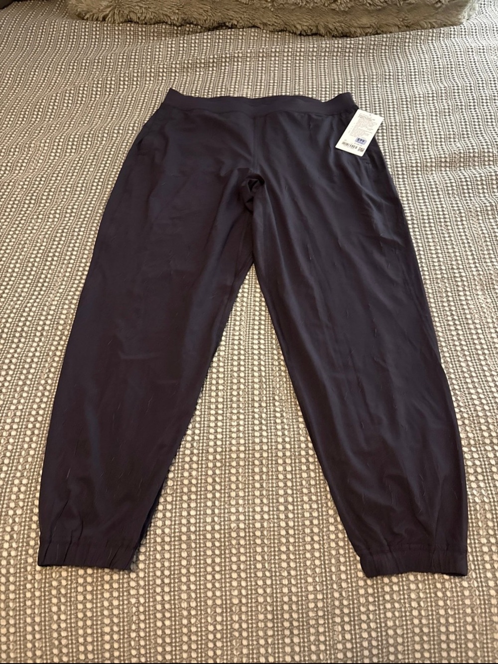 NWT Lululemon Adapted State High-Rise Jogger
Regular Crinkle size 14